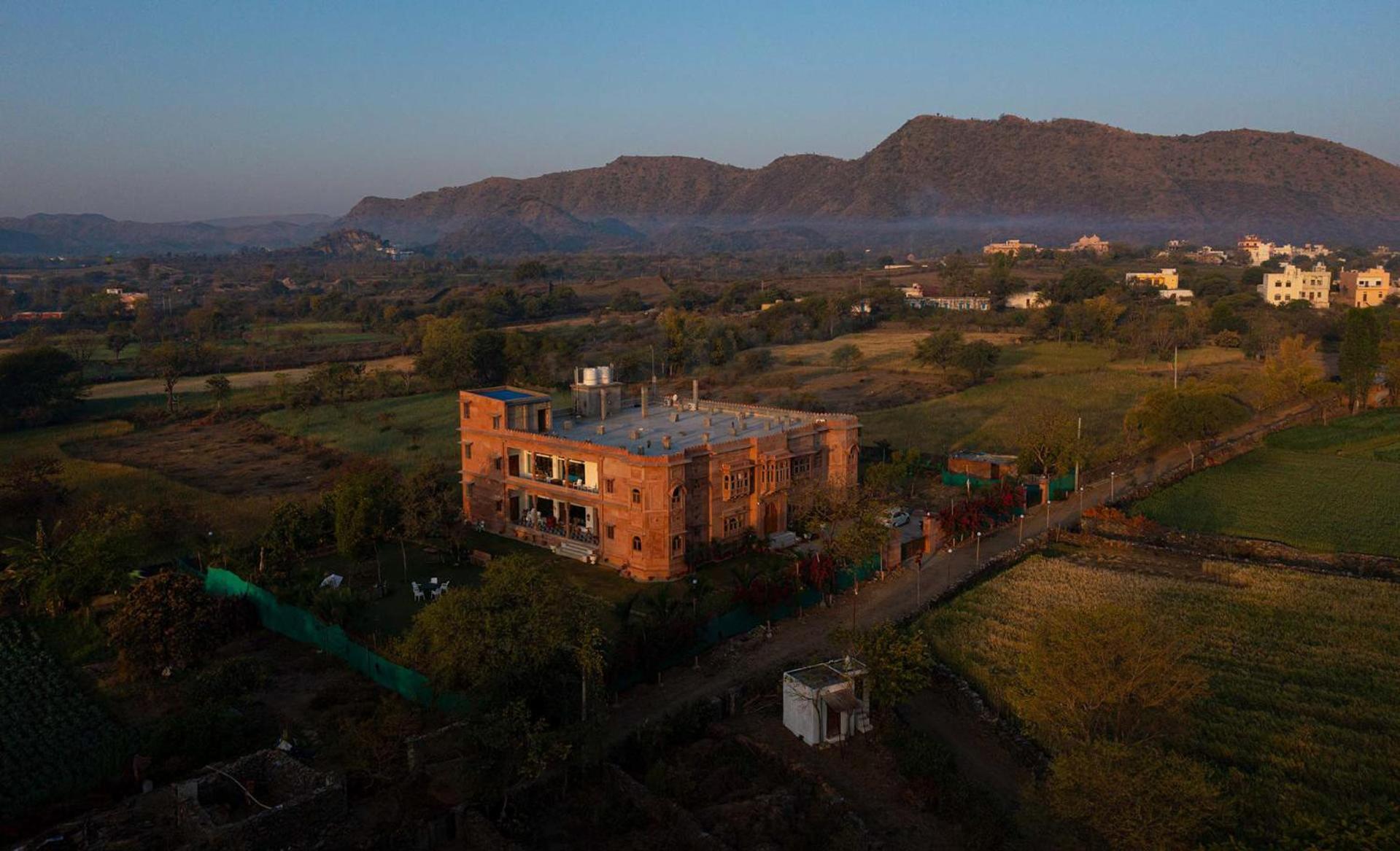 Castle Oodeypore A Boutique Stay Удайпур Екстериор снимка